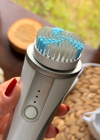 Zetgard Beyaz Gri Yüz Temizleme Cihazı - Görsel 7