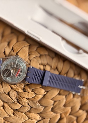 Swatch Renkli Kayışlı Mor Kadın Kol Saati su geçirmez - Görsel 5