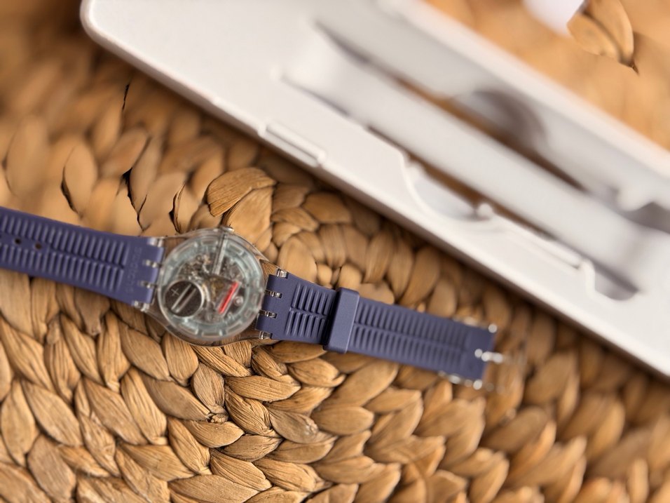 Swatch Renkli Kayışlı Mor Kadın Kol Saati su geçirmez - Görsel 5