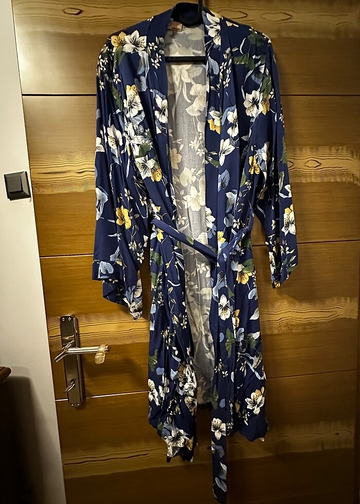 Kimonolu Sabahlık - Görsel 3