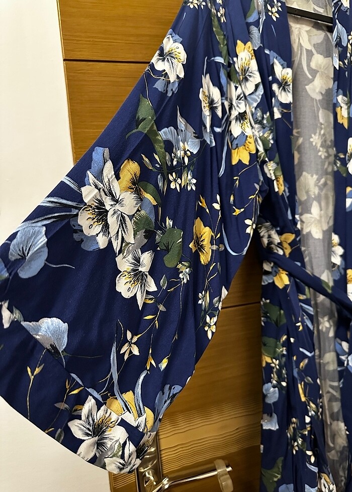 Kimonolu Sabahlık - Görsel 4