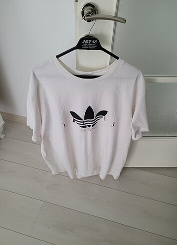 Adidas Adidas t shirt