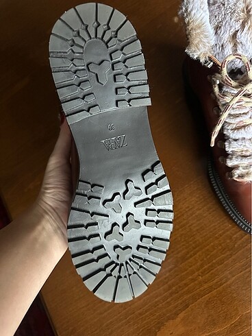39 Beden Zara bot