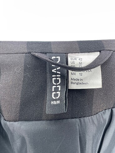 42 Beden çeşitli Renk H&M Blazer %70 İndirimli.