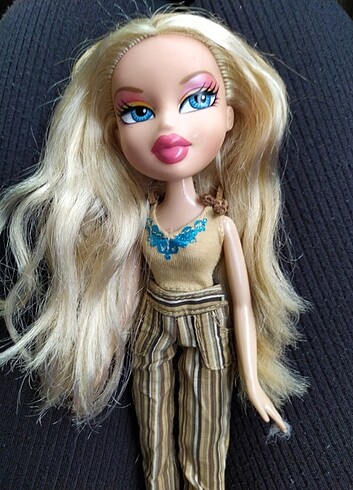 Beden Bratz Dynamite Cloe