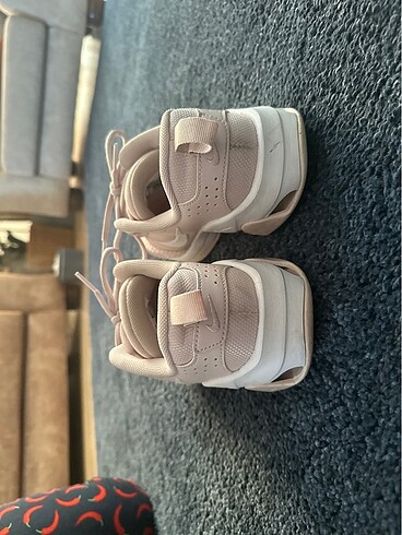 38 Beden Nike sneaker