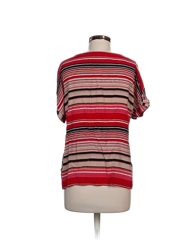 LC Waikiki Bluz %70 İndirimli. - Görsel 3