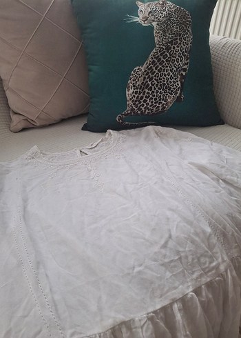 Dantel Detaylı Beyaz Keten Kadın Bluz - Görsel 3