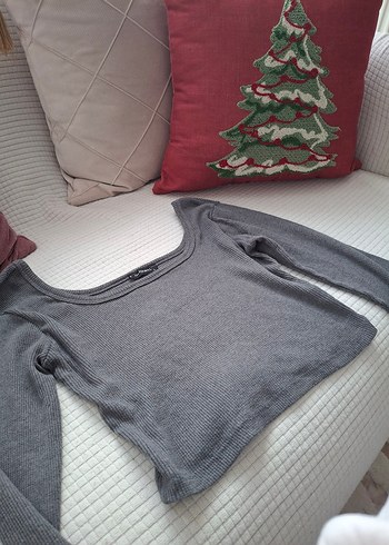 Gri Kadın Uzun Kollu Kayık Yaka Triko - Görsel 3