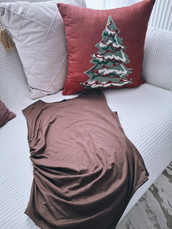 Kahverengi Düz Renk Yumuşak Kumaşlı Yastık Kılıfı - Görsel 2