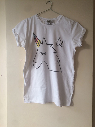 Unicorn desenli tshirt