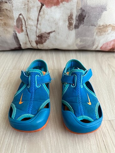 Nike sandalet