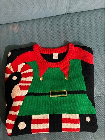 H&M Yılbaşı kazağı