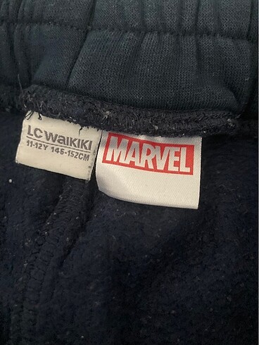 11-12 Yaş Beden Marvel baskılı erkek çocuk eşofman