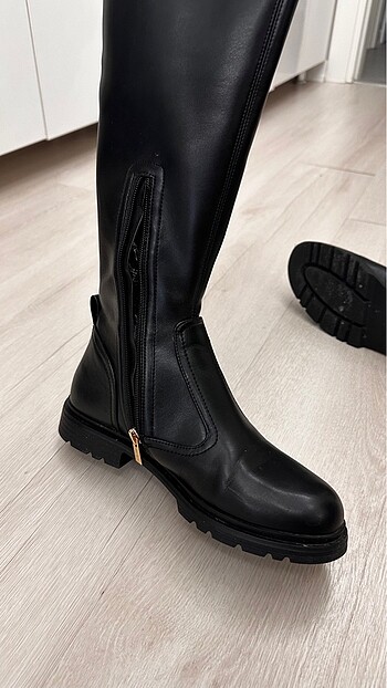 38 Beden siyah Renk Nine West Diz Üstü Çizme
