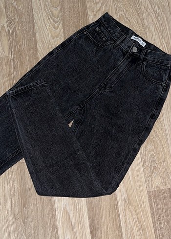 Pull and Bear Siyah Kadın Denim Pantolon