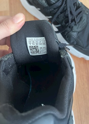 Adidas Siyah Bağcıklı Spor Ayakkabı - Görsel 3