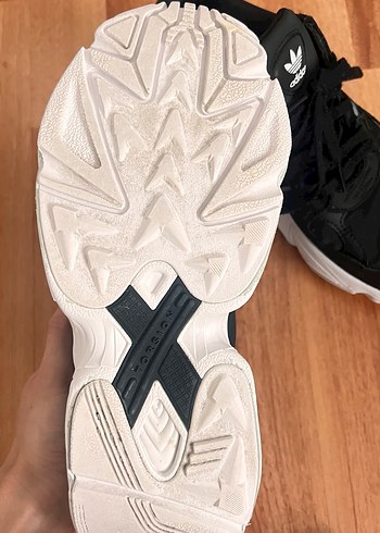 Adidas Siyah Bağcıklı Spor Ayakkabı - Görsel 4