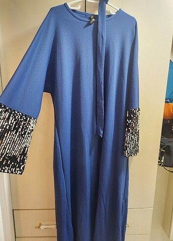 Mavi payet detaylı elbise 