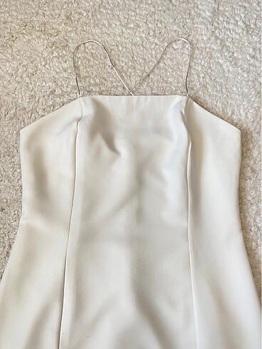 38 Beden Beyaz kısa elbise