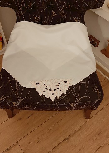  Beden batik işi masa örtüsü pembe çiçekli