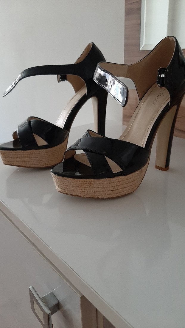 Siyah Platform Topuklu Kadın Sandalet - Görsel 2
