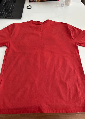Kırmızı Baskılı Erkek Tişört - Görsel 2