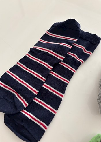 Çocuklar için Renkli Çizgili Çorap Seti - Görsel 3