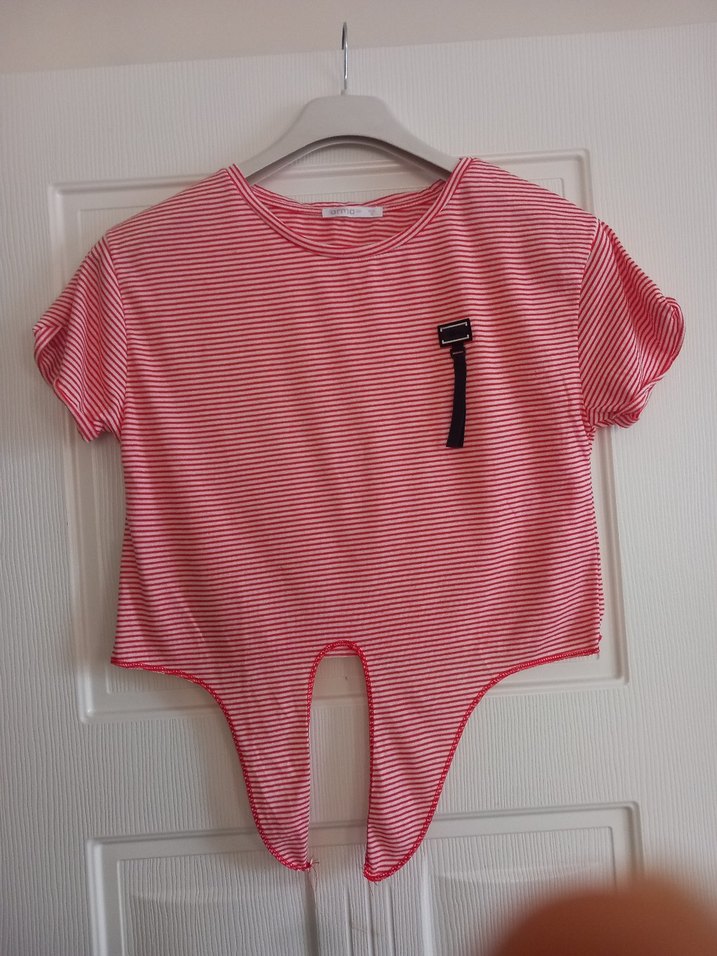 Kız Çocuk Kırmızı Çizgili Kısa Kollu Tişört - Görsel 2