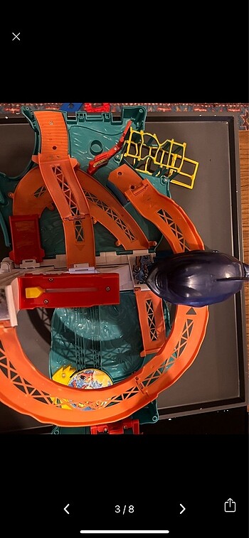 Beden Hotwheels sharkbite bay play