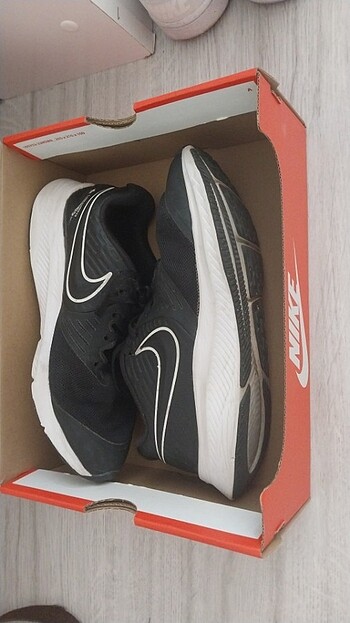Nike Nike kadın siyah koşu ayakkabısı 