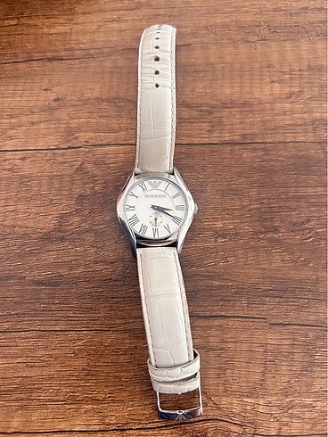 Emporio armani saat