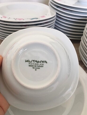Beden beyaz Renk Kütahya 12 kişilik yemek tabak takımı