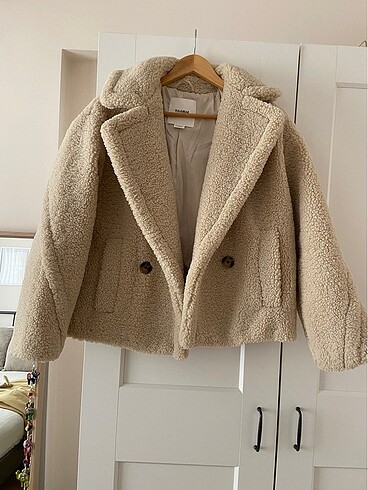 Pull and Bear Mont