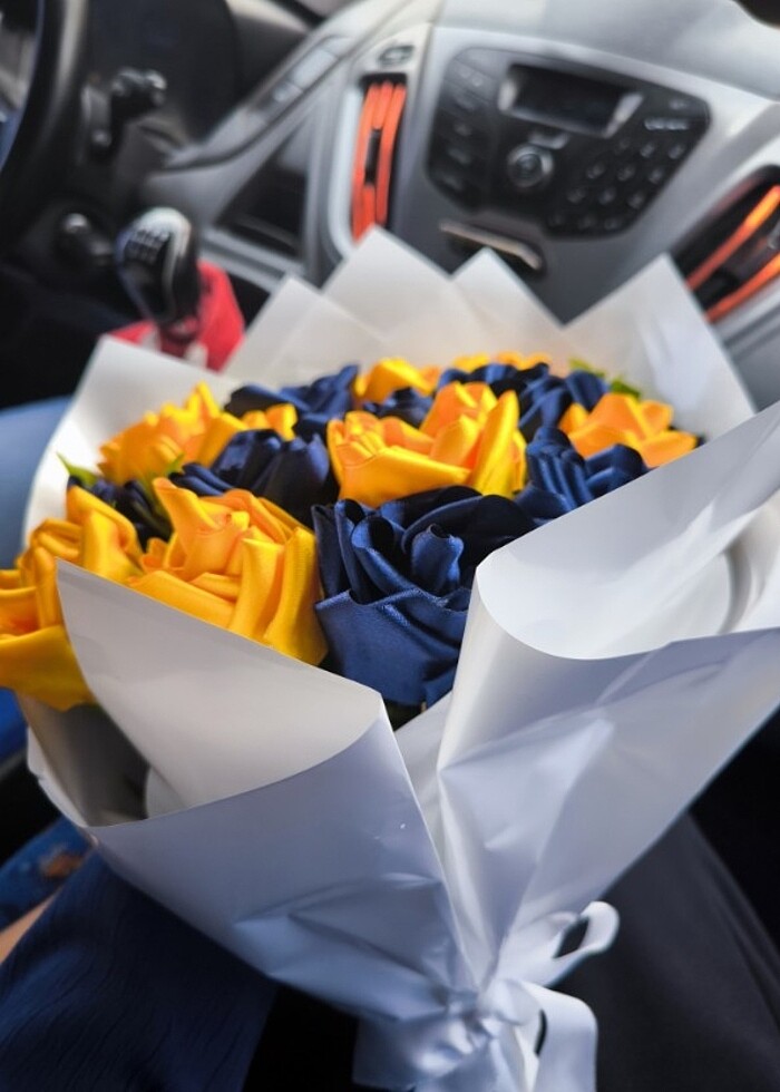 Solmayan gül  - Görsel 2