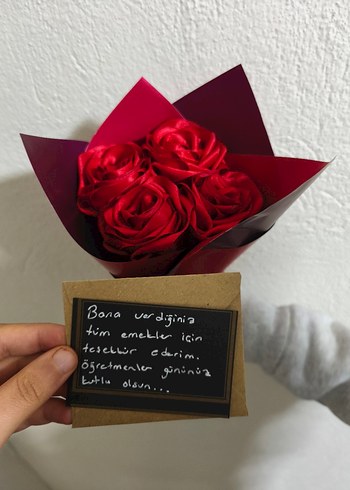 Koyu Kırmızı güller - Görsel 2