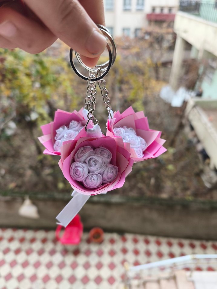 Pembe Püsküllü Bohem Kadın Anahtarlık - Görsel 3