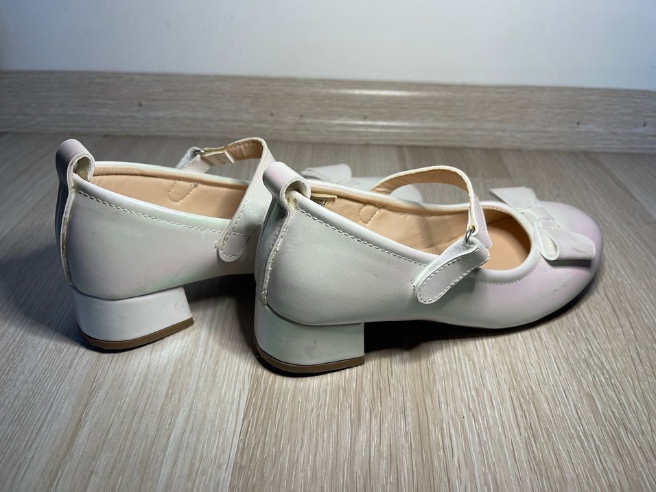 Kız Çocuk Beyaz Fiyonk Detaylı Babet - Görsel 3