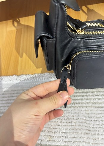 Siyah Deri Tokalı Kadın Çanta - Görsel 3