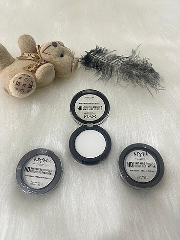 Nyx mini pudra