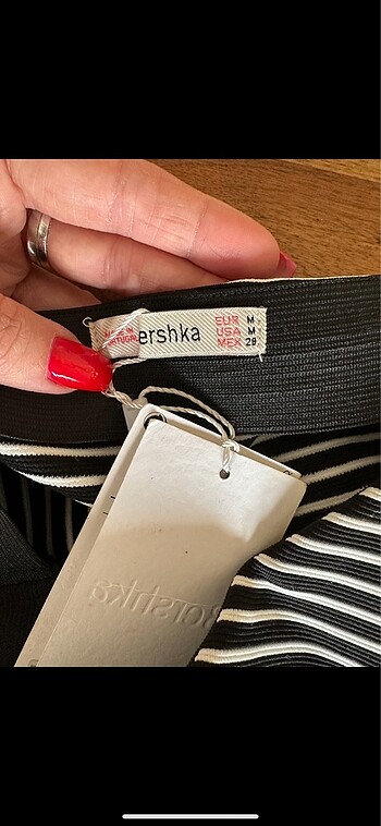 m Beden çeşitli Renk Bershka etek