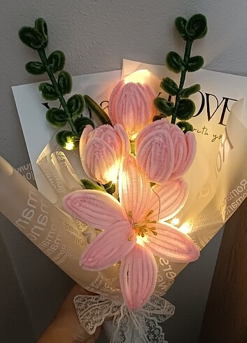 Tasarımcı Solmayan Çiçek Buketi LED'li