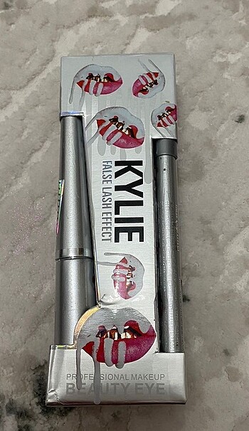 KYLIE Maskara Dipliner Göz Kalemi