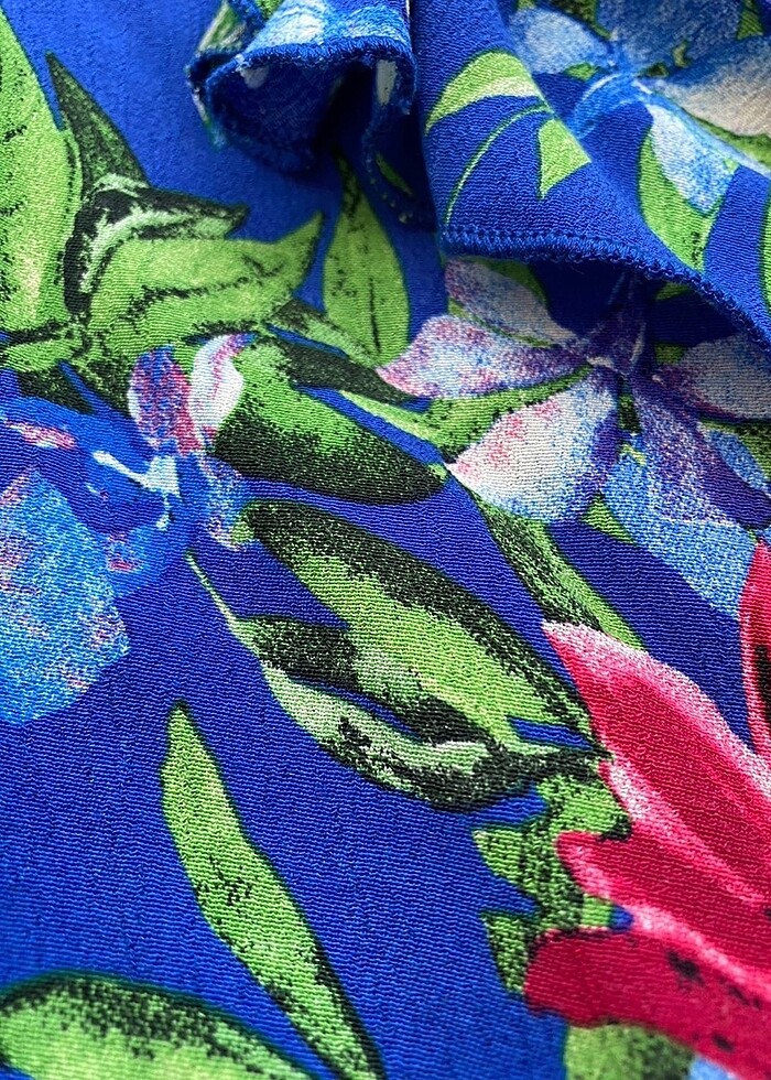 LCW Saks Mavisi Bluz Çiçek Desenli - Görsel 5