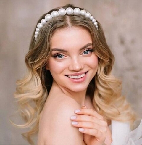 Beyaz İncili Taç - Görsel 4