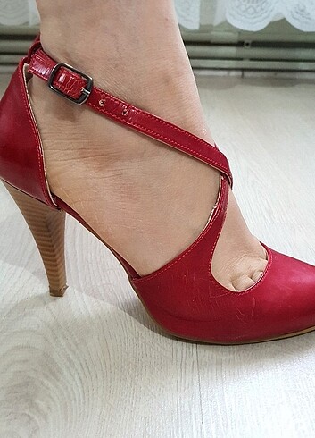Belinda Marka Kırmızı Stiletto Ayakkabı