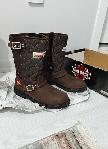 Harley Davidson Harley Davidson 35-36 numara ( kalıbı genişletildi 36 ti da giye