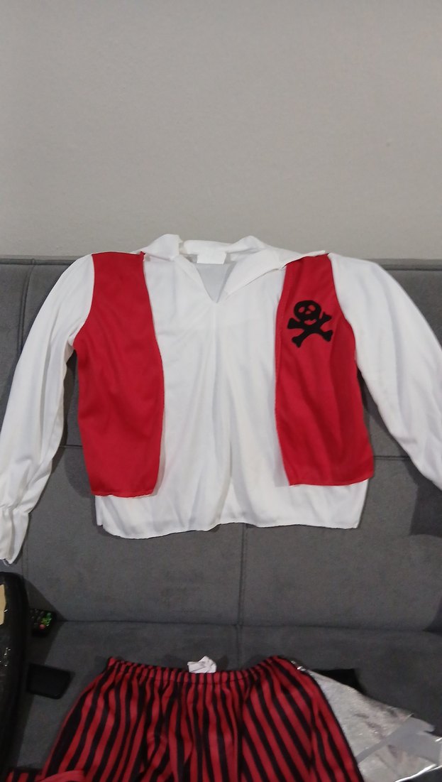 Korsan Temalı Kırmızı Çocuk Kostümü - Görsel 3