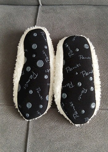 Kızlar için Beyaz Peluş Ev Terliği - Görsel 2