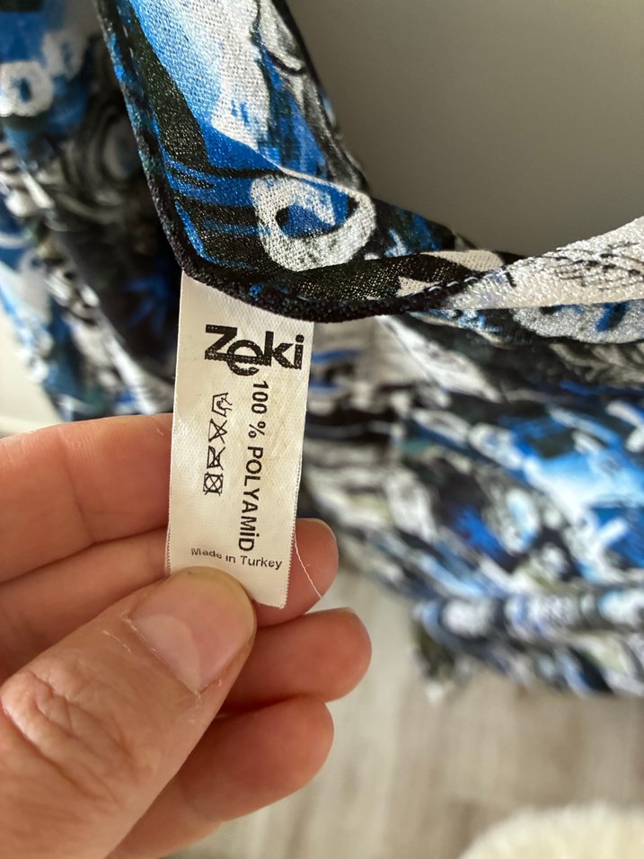 Uzun Desenli plaj kıyafeti - Görsel 2